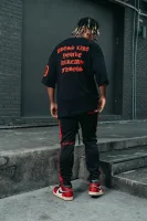 ALREADY FAMOUS Oversized Tee (Black) 7