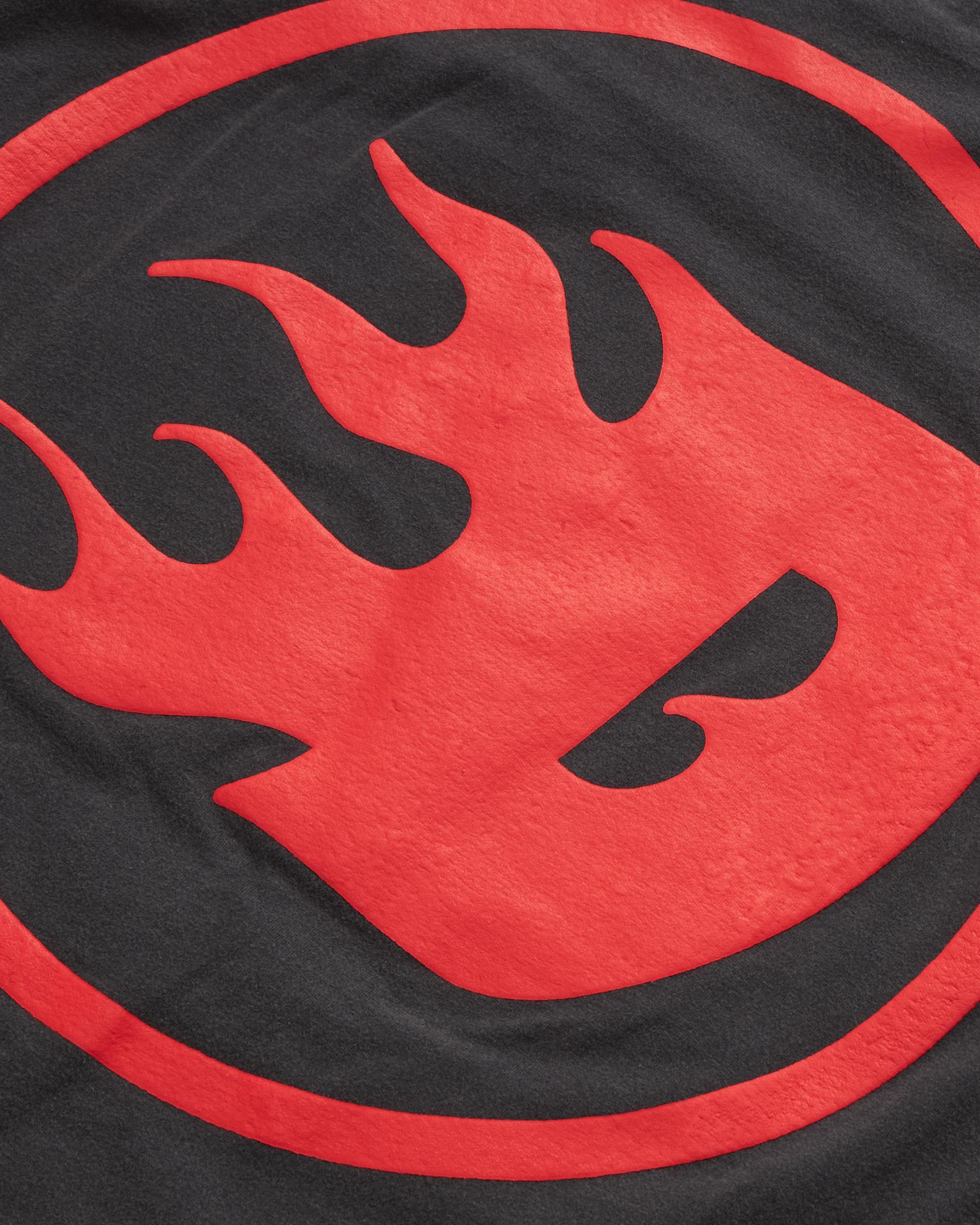 HOTTER THAN HELL! 4