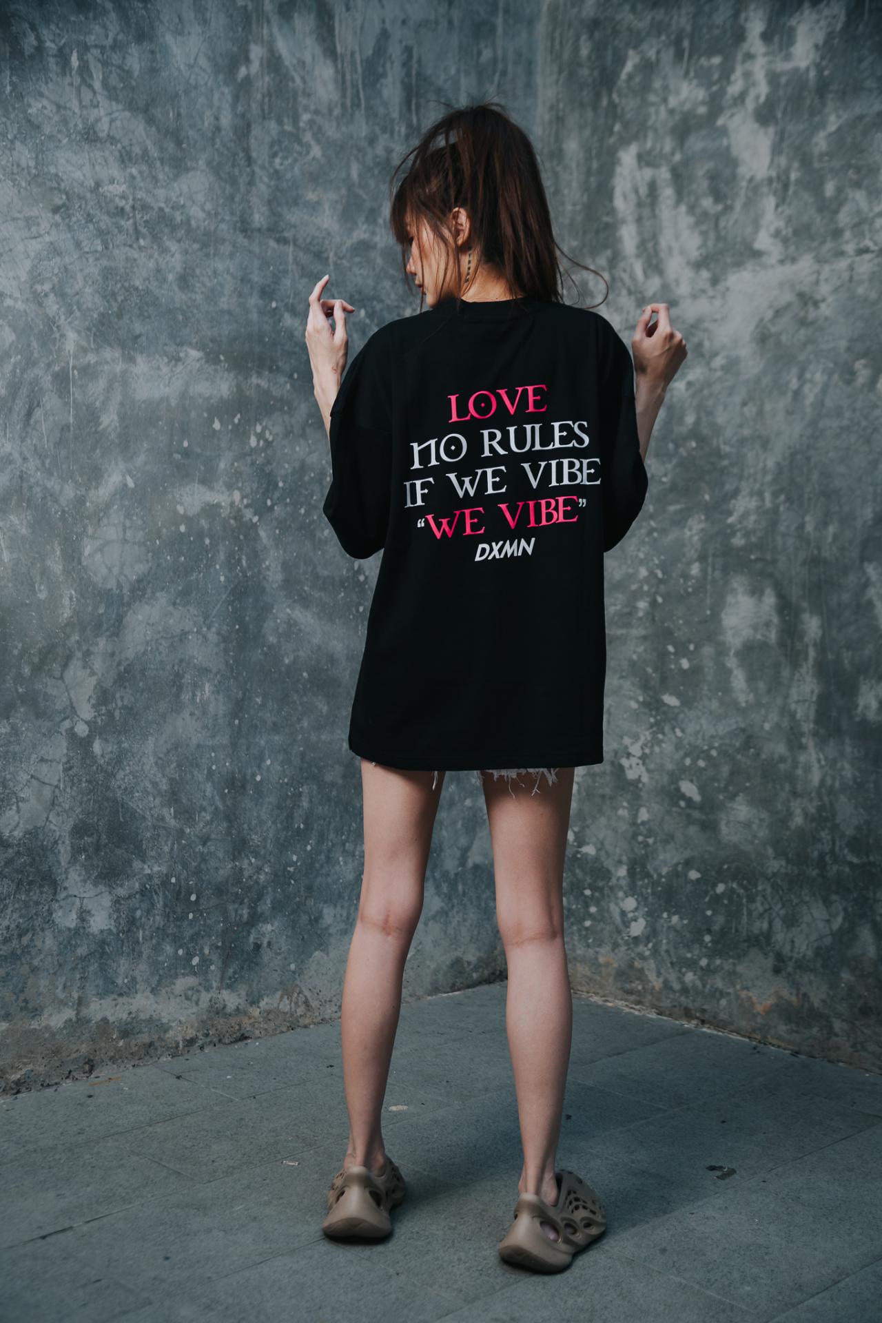 LOVE NO RULES Oversized Tee 7