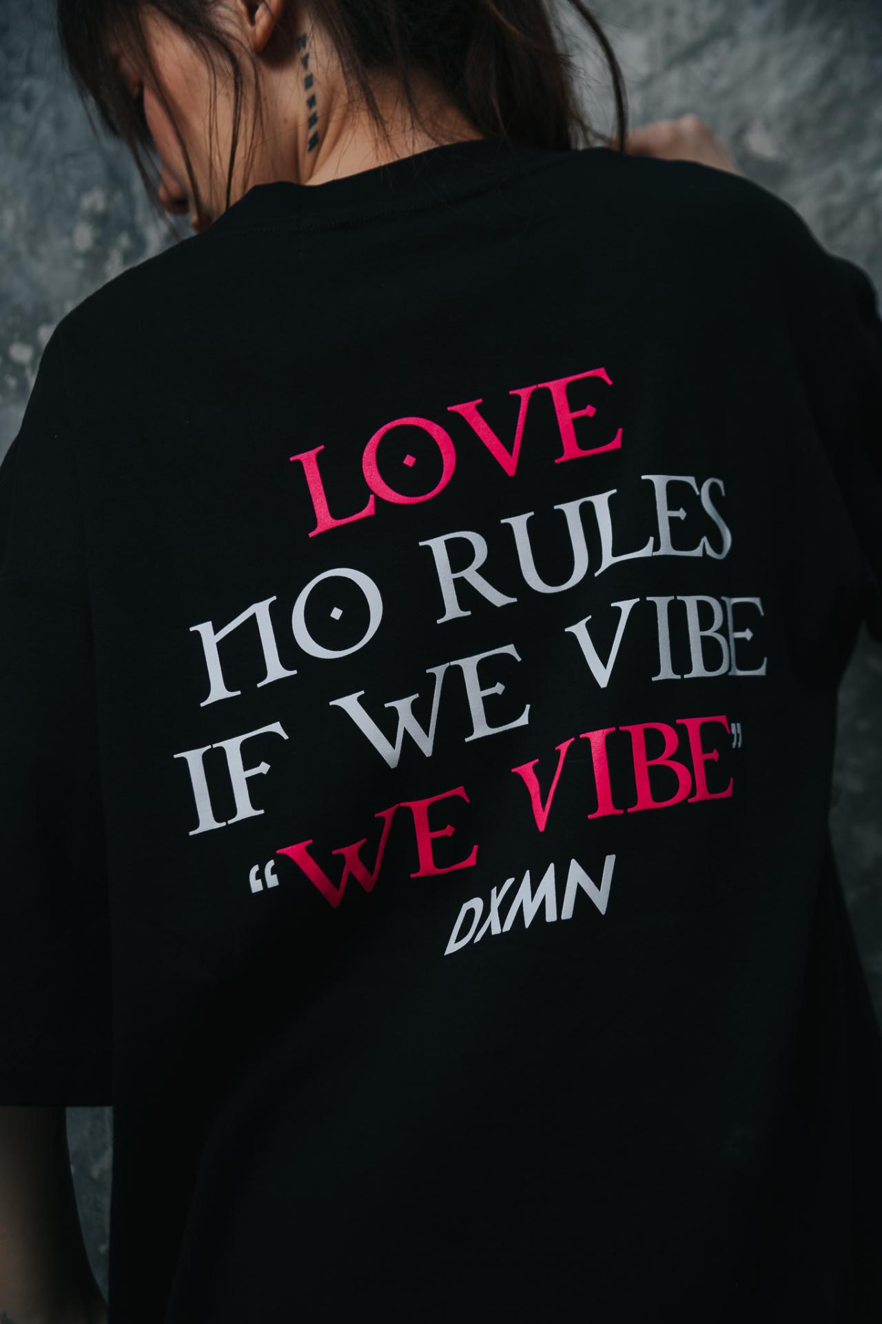 LOVE NO RULES Oversized Tee 9
